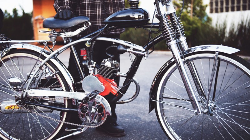 Quelle puissance moteur et batterie choisir pour un vélo électrique ? (Guide + réglementation UE)